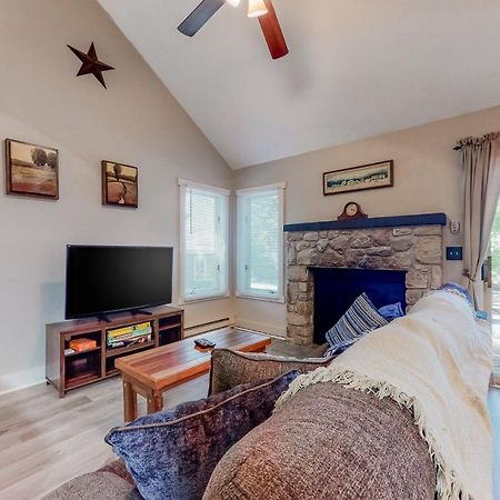 Unwind In Telstar Villa Lake Harmony Exterior photo