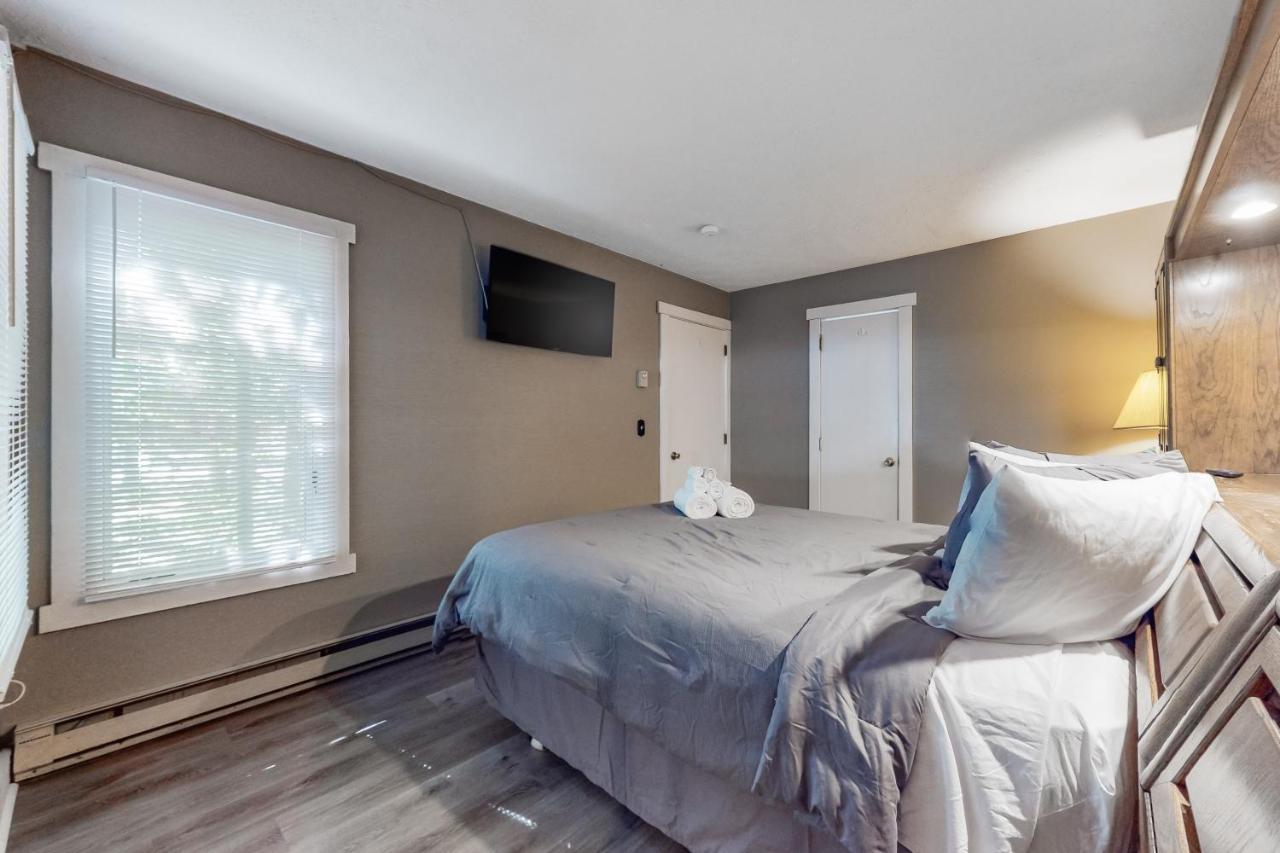 Unwind In Telstar Villa Lake Harmony Exterior photo