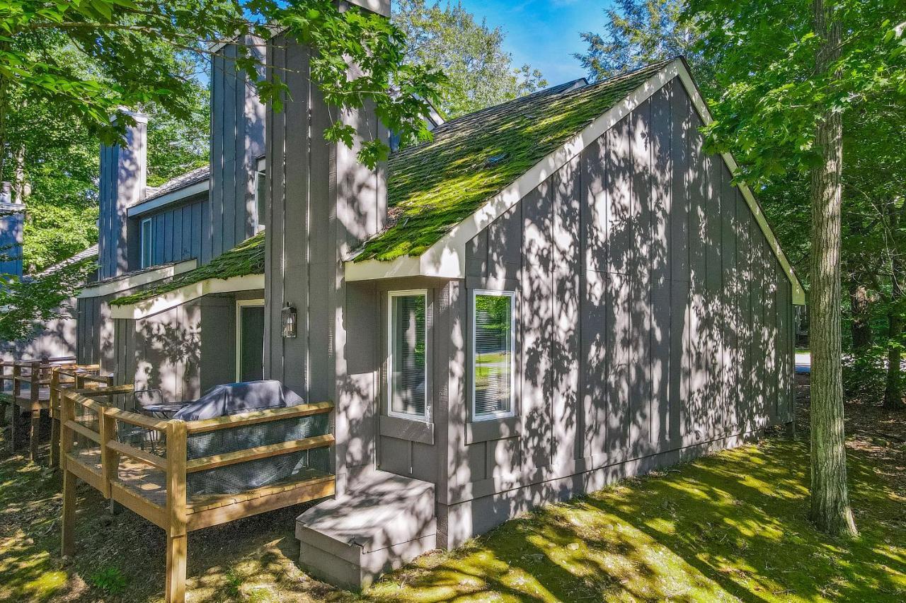 Unwind In Telstar Villa Lake Harmony Exterior photo