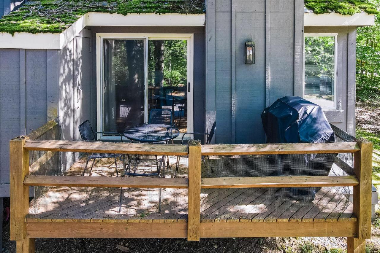 Unwind In Telstar Villa Lake Harmony Exterior photo
